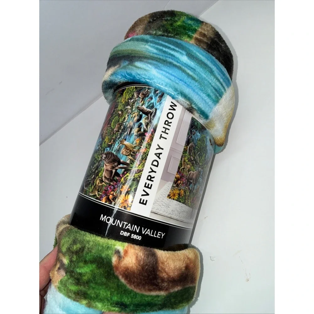 Regal Comfort Mountain Valley Everyday Throw Blanket Wildlife Cabin 50x60 DBF